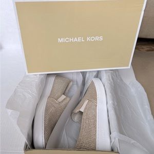 Michael Kors Keaton Slip On in Pale Gold - Brand New in Box.  Glitter chain mesh